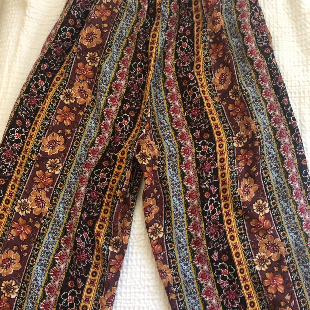 Flowy pants - Picture 3 of 3